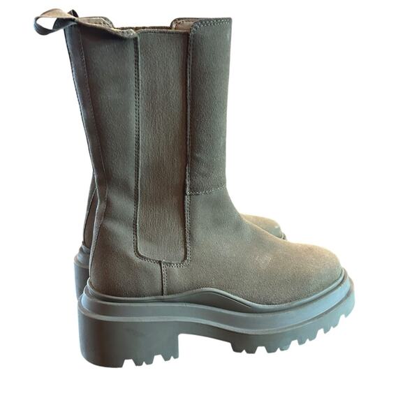 AQUA Jessy Suede  Pull On Booties Mid Calf Chelsea NEW Size 8.5 - Picture 5 of 9